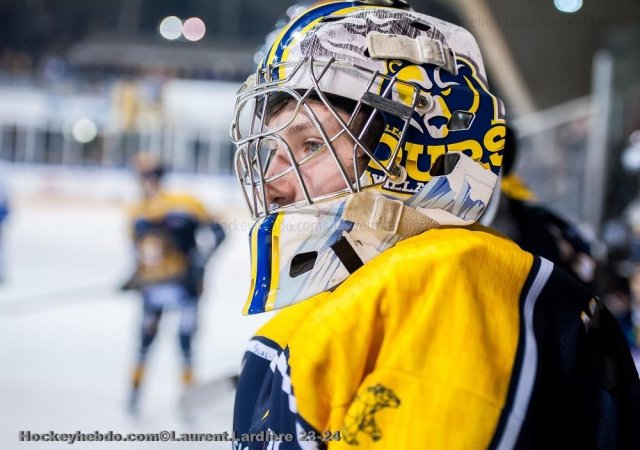 Photo hockey match Villard-de-Lans - Courchevel-Méribel-Pralognan le 20/04/2024