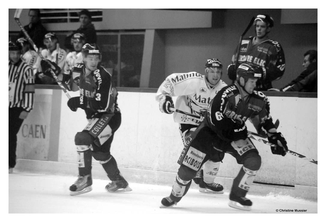 Caen  4 - 3 Rouen