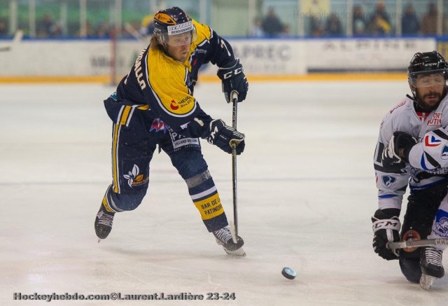Photo hockey match Villard-de-Lans - Courchevel-Méribel-Pralognan le 21/04/2024