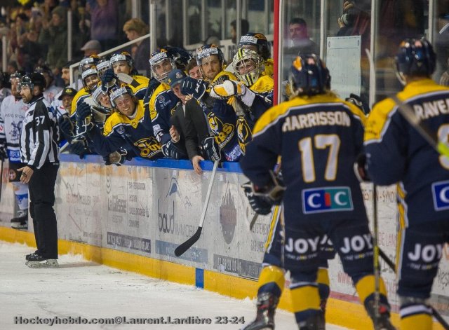Photo hockey match Villard-de-Lans - Courchevel-Méribel-Pralognan le 21/04/2024