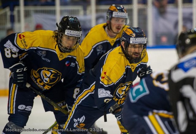 Photo hockey match Villard-de-Lans - Courchevel-Méribel-Pralognan le 21/04/2024