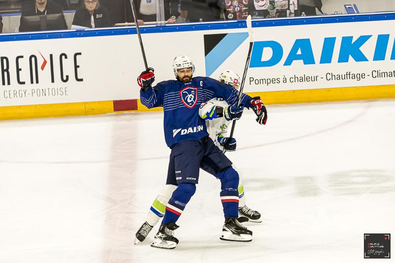 France 2 - 1 Slovenia