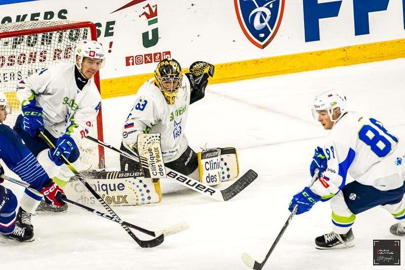 France 0 - 3 Slovenia