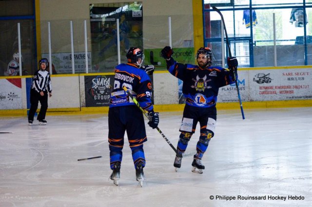 Photo hockey match Châlons-en-Champagne - Luxembourg le 03/05/2024