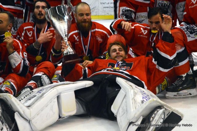 Photo hockey match Dijon  - Châlons-en-Champagne le 05/05/2024