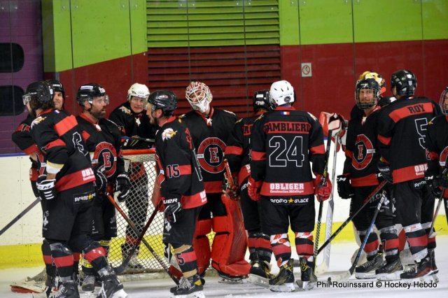 Photo hockey reportage D3 : Tournoi des Aigles deuxième journée