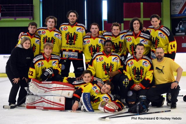 Photo hockey reportage D3 : Tournoi des Aigles deuxième journée