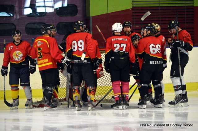 Photo hockey reportage D3 : Tournoi des Aigles deuxième journée