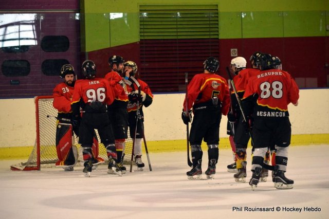 Photo hockey reportage D3 : Tournoi des Aigles deuxième journée