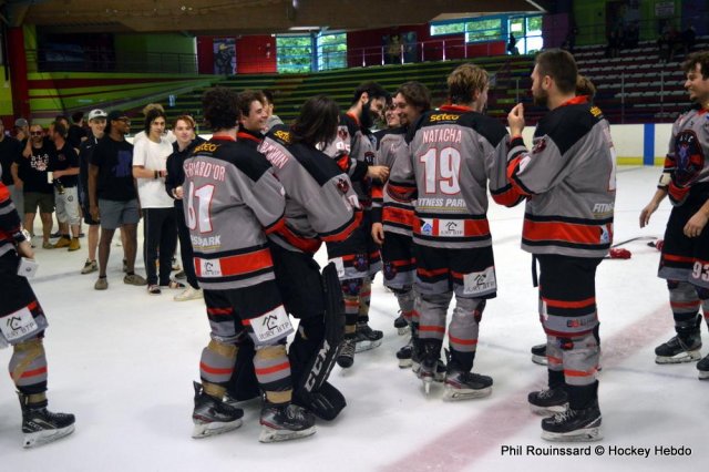 Photo hockey reportage D3 : Tournoi des Aigles deuxième journée