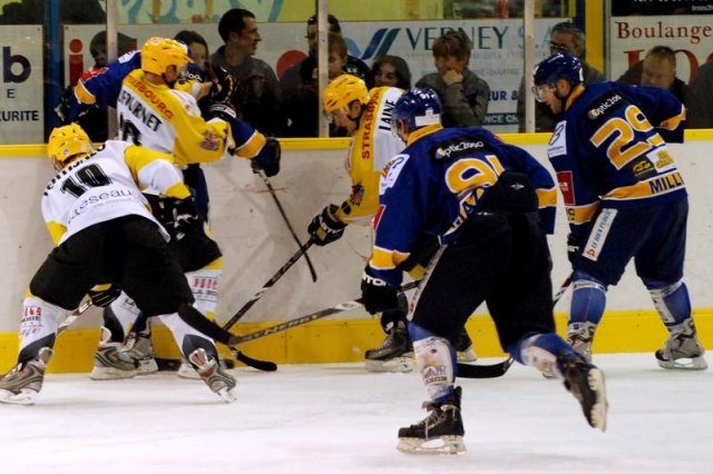 Photo hockey match Dijon  - Strasbourg  le 20/10/2009