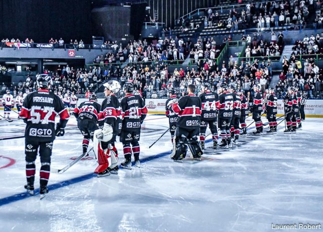 Photo hockey reportage Bordeaux domine les universitaires d'Utica !