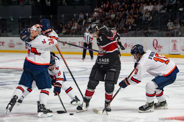 Photo hockey reportage Bordeaux domine les universitaires d'Utica !