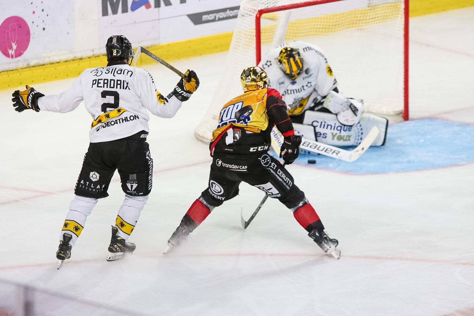 Amiens  5 - 2 Rouen