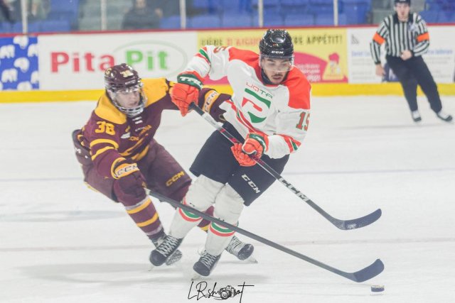Photo hockey reportage Universitaires - Trois rivières vs Concordia