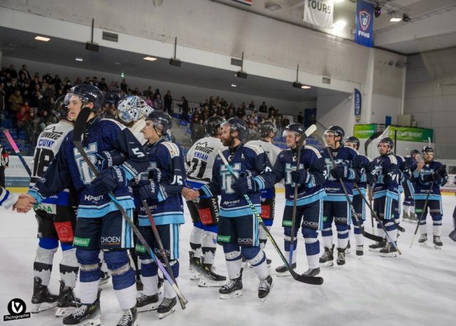 Photo hockey match Tours  - Courchevel-Méribel-Pralognan le 09/10/2024