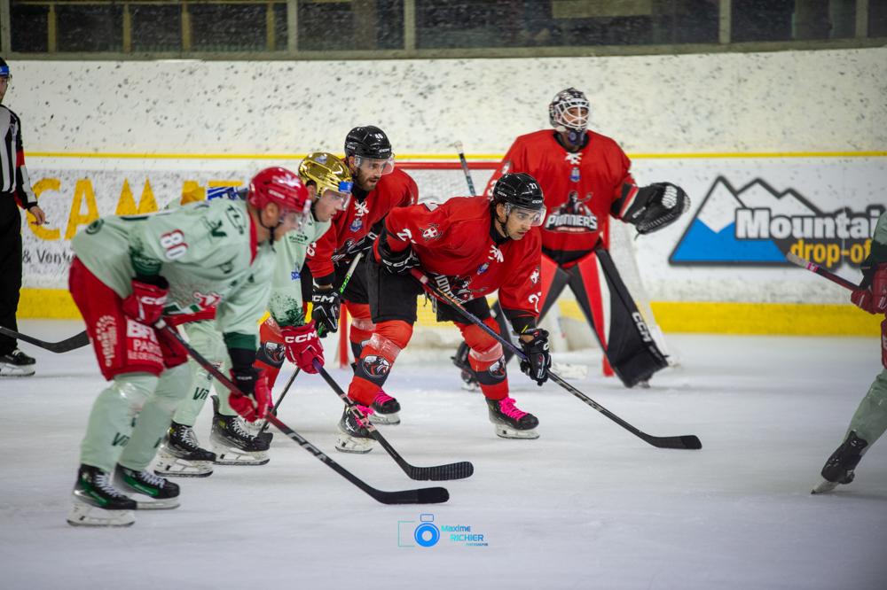 Chamonix  1 - 0 Cergy-Pontoise