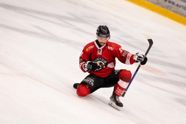 Photo hockey match Morzine-Avoriaz - Villard-de-Lans le 26/10/2024