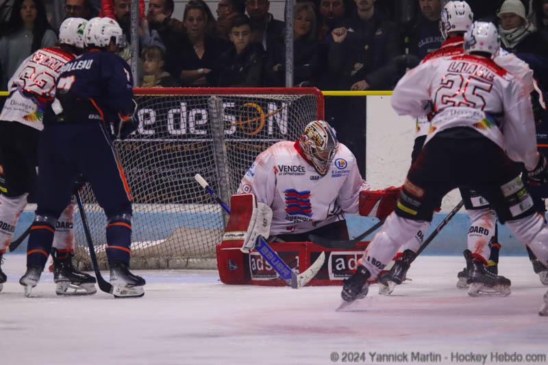 Clermont-Ferrand 2 - 6 La Roche-sur-Yon
