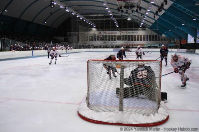 Photo hockey match Clermont-Ferrand - La Roche-sur-Yon le 09/11/2024