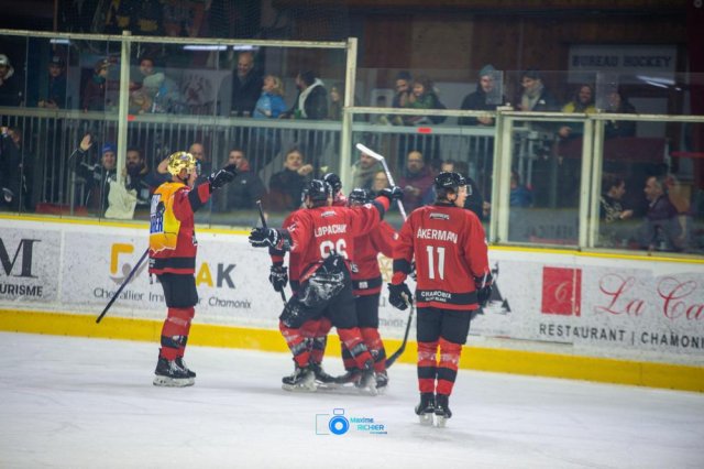 Photo hockey match Chamonix  - Amiens  le 15/11/2024
