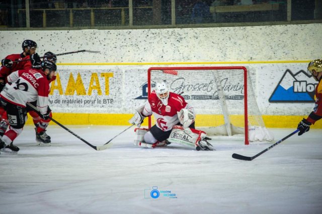 Photo hockey match Chamonix  - Amiens  le 15/11/2024