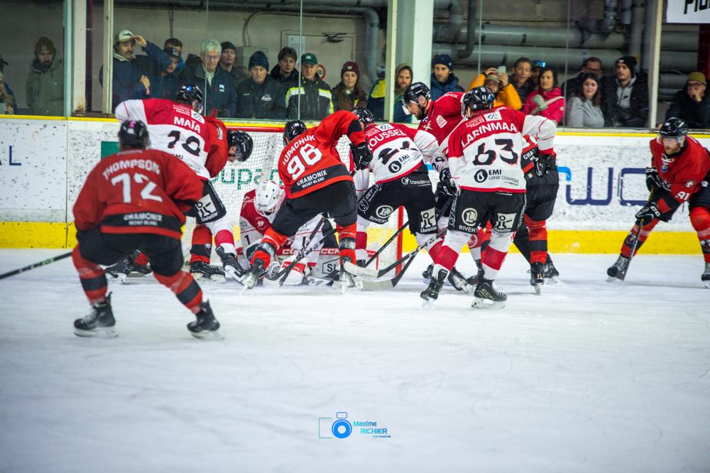 Chamonix  4 - 6 Amiens 