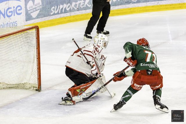 Photo hockey match Cergy-Pontoise - Briançon  le 19/11/2024