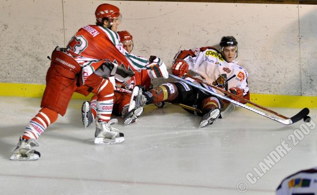 Photo hockey match Courbevoie  - Bordeaux le 31/10/2009
