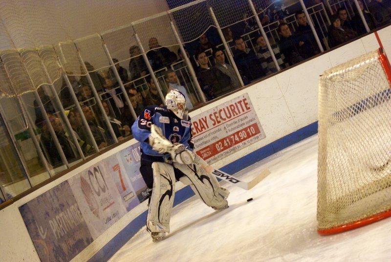 Angers  4 - 2 Mont-Blanc