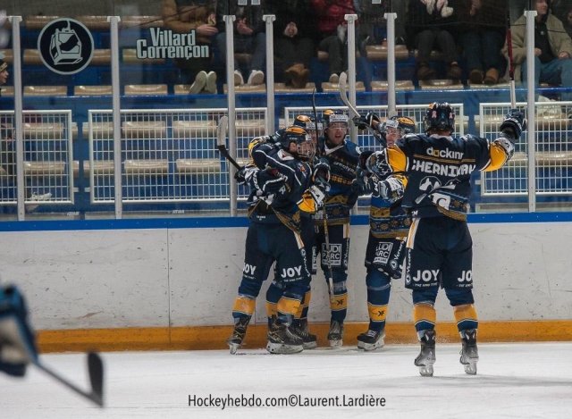 Photo hockey match Villard-de-Lans - Tours  le 07/12/2024
