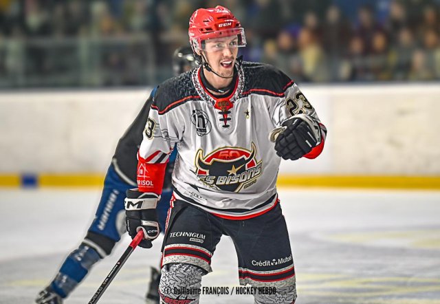 Photo hockey match Nantes - Neuilly/Marne le 11/12/2024