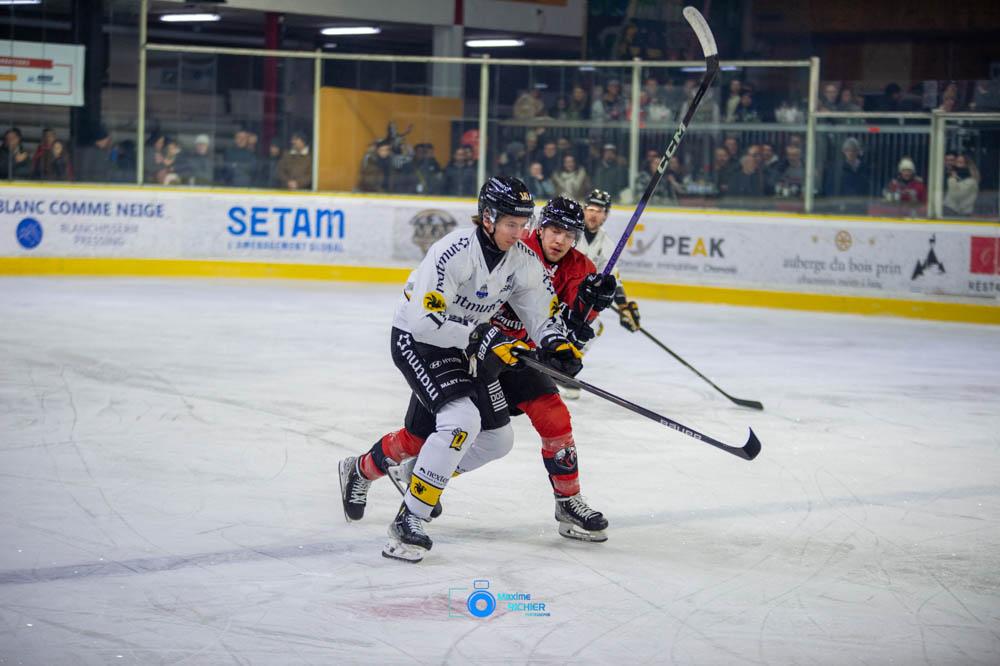 Chamonix  5 - 8 Rouen