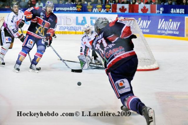 Photo hockey match Grenoble  - Amiens  le 31/10/2009