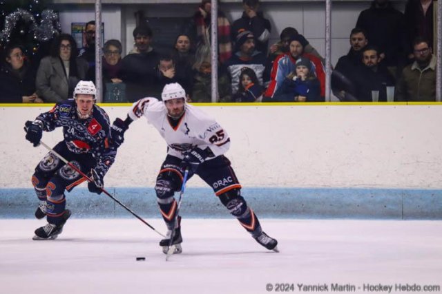 Photo hockey match Clermont-Ferrand - Montpellier  le 21/12/2024