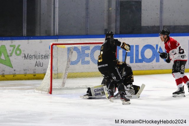 Photo hockey match Rouen - Amiens  le 28/12/2024