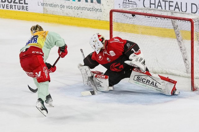 Photo hockey match Amiens  - Cergy-Pontoise le 30/12/2024