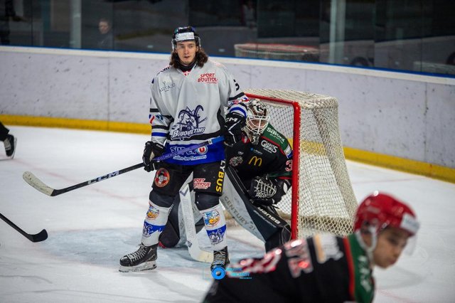 Photo hockey match Mont-Blanc - Courchevel-Méribel-Pralognan le 11/01/2025