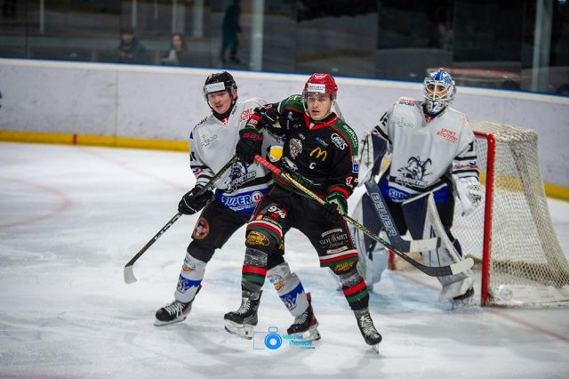 Photo hockey match Mont-Blanc - Courchevel-Méribel-Pralognan le 11/01/2025