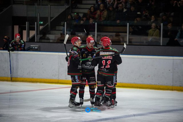 Photo hockey match Mont-Blanc - Courchevel-Méribel-Pralognan le 11/01/2025