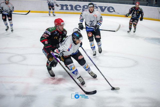 Photo hockey match Mont-Blanc - Courchevel-Méribel-Pralognan le 11/01/2025