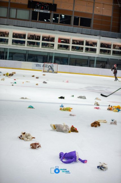 Photo hockey match Mont-Blanc - Courchevel-Méribel-Pralognan le 11/01/2025