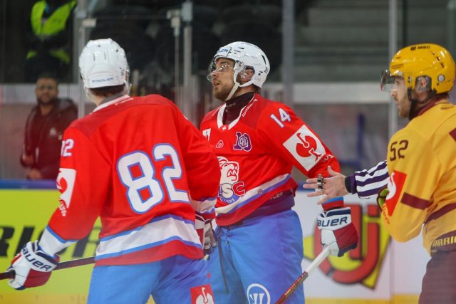 Photo hockey match Zürich - Genève le 21/01/2025