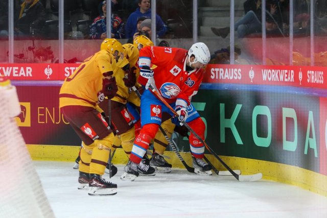 Photo hockey match Zürich - Genève le 21/01/2025