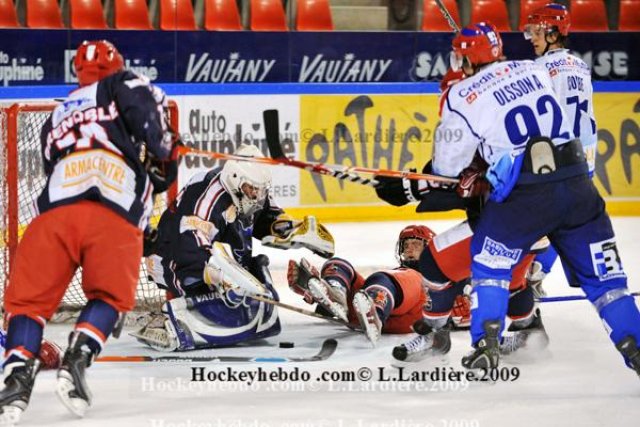 Photo hockey reportage Grenoble s'incline aux penaltys
