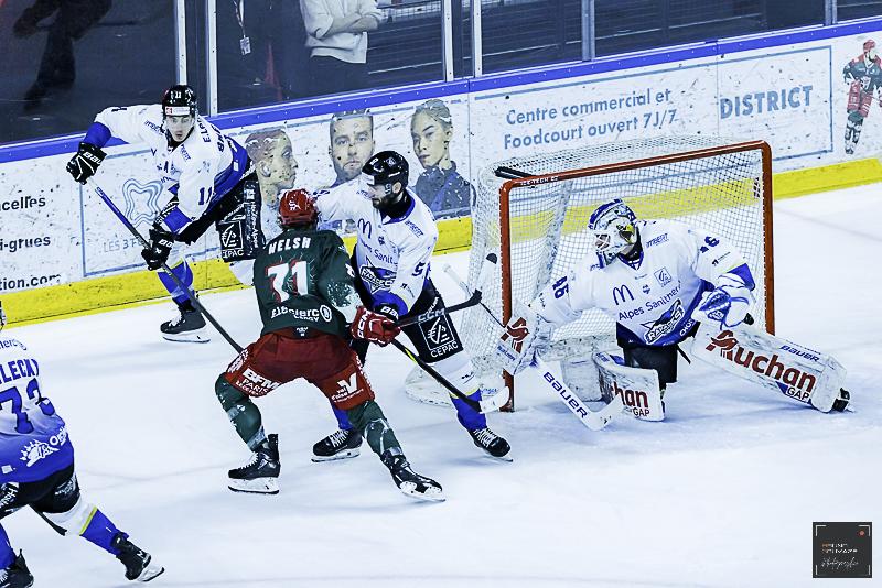 Cergy-Pontoise 2 - 3 Gap 