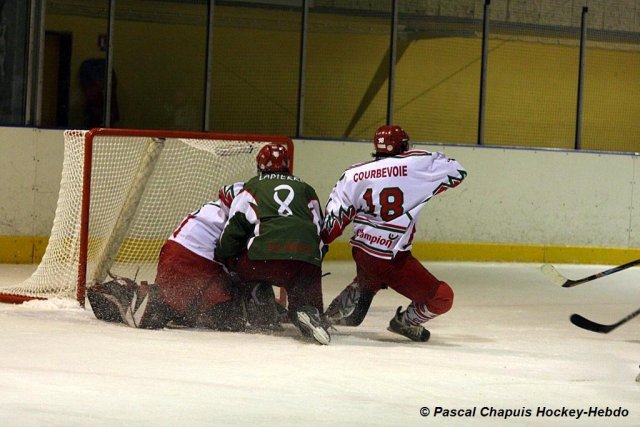 Photo hockey match Cergy-Pontoise - Courbevoie  le 07/11/2009