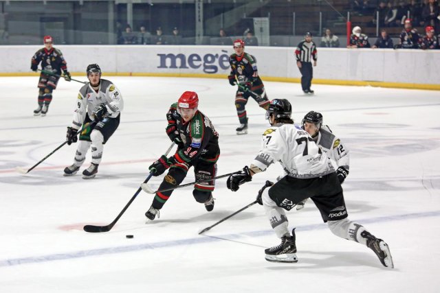 Photo hockey match Mont-Blanc - Brest  le 13/02/2025