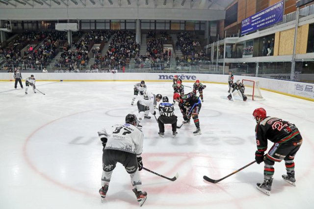 Photo hockey match Mont-Blanc - Brest  le 13/02/2025
