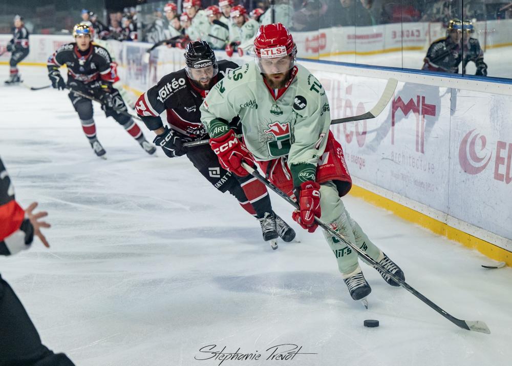 Bordeaux 5 - 4 Cergy-Pontoise